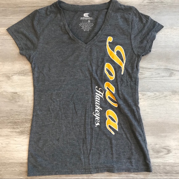 🌞 Iowa Hawkeye football team T-shirt - Picture 1 of 1